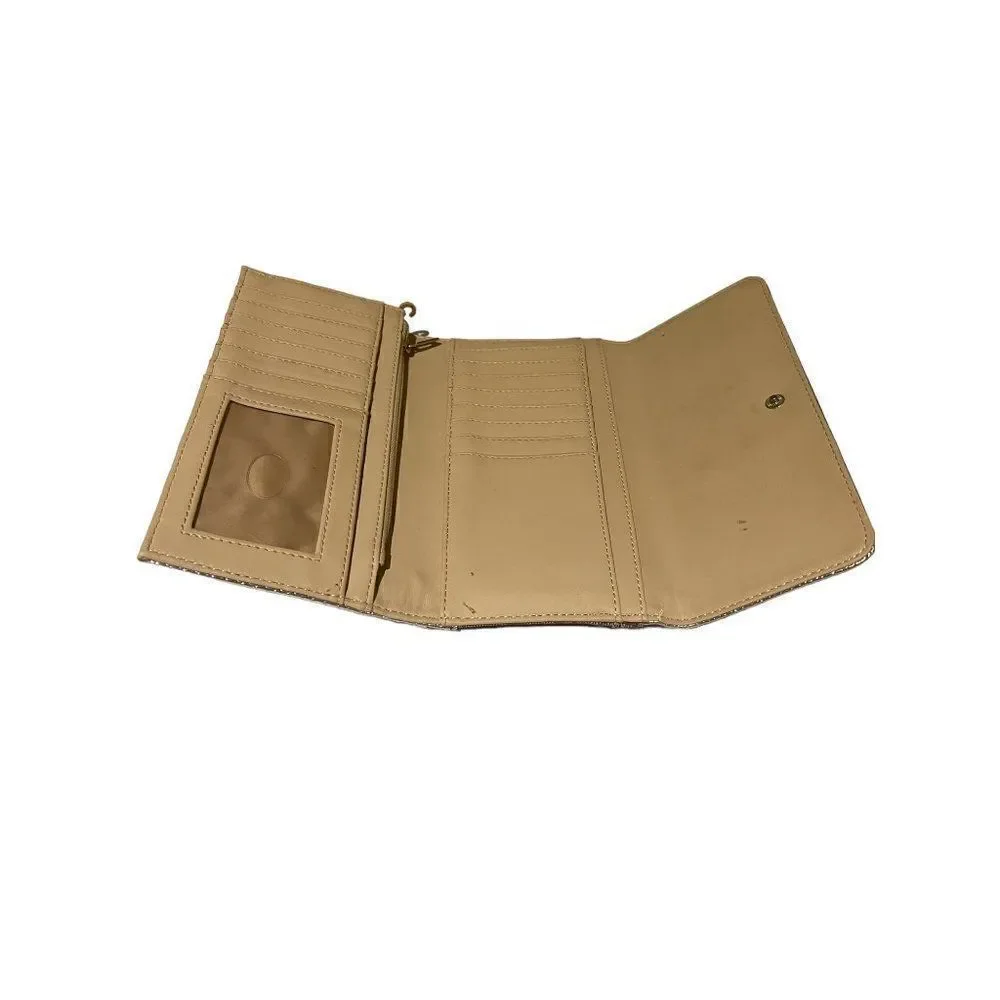 Guess Scatach Women's Signature With Matching Wallet